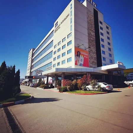 Hotel Elit Pernik Eksteriør billede