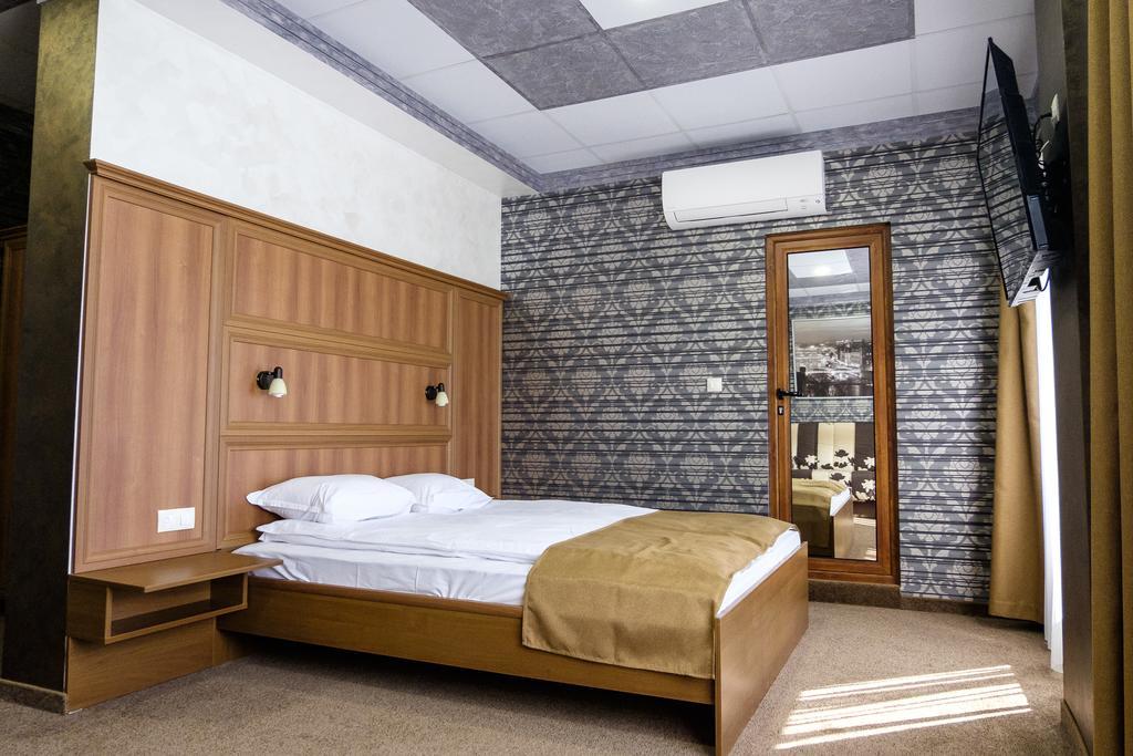 Hotel Elit Pernik Eksteriør billede